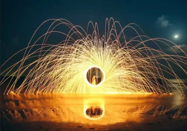 �����������V������������