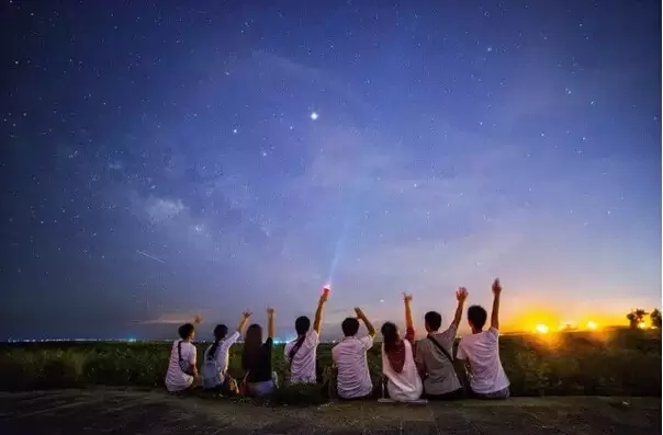 �������Σ��V������������