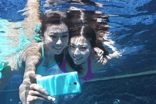 �����������V������������