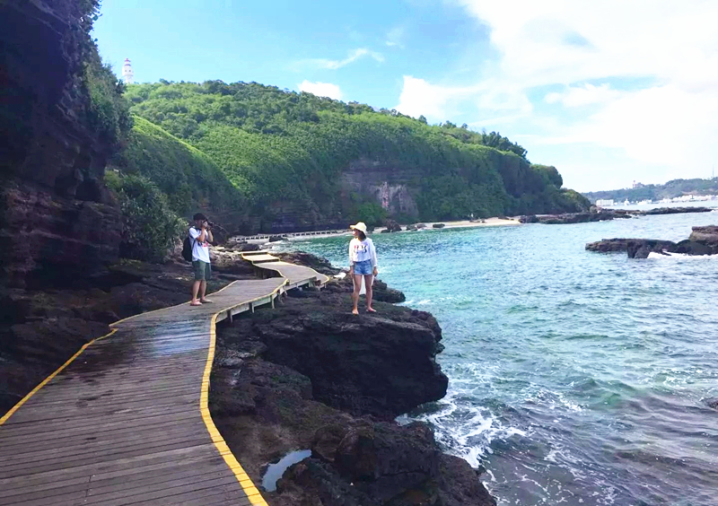 �������������ލu�������V������������