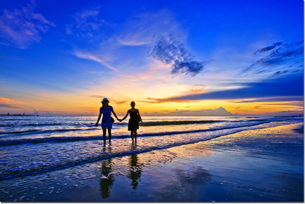 �������V������������